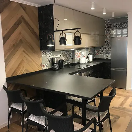 Lux Lovely 3 Bedroom Duplex With Solarium In Centre Of Playa Americas Апартаменты Арона