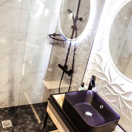 Lux Lovely 3 Bedroom Duplex With Solarium In Centre Of Playa Americas Апартаменты